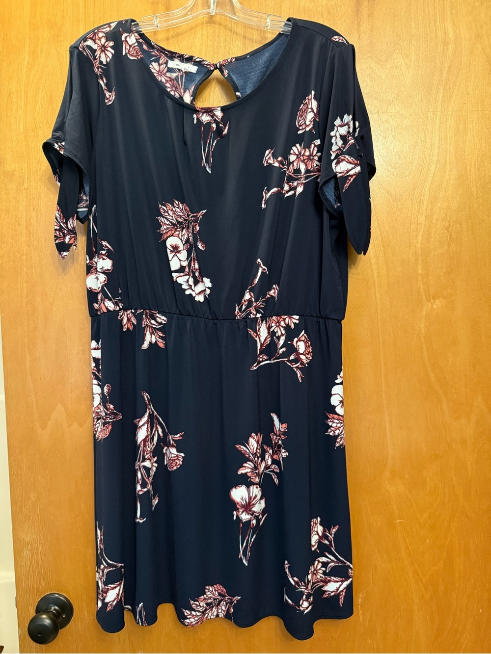 maurices Women's XL Navy Blue Pink White Floral  Keyhole Tie Knee Dress